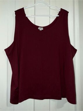 Women's plus size 30 tank top shirt‎ Classic Sleeveless Tank Top - Burgundy